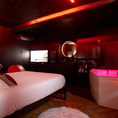 La Suite Spa & Cinema Saint-Lambert-du-Lattay 外观 照片