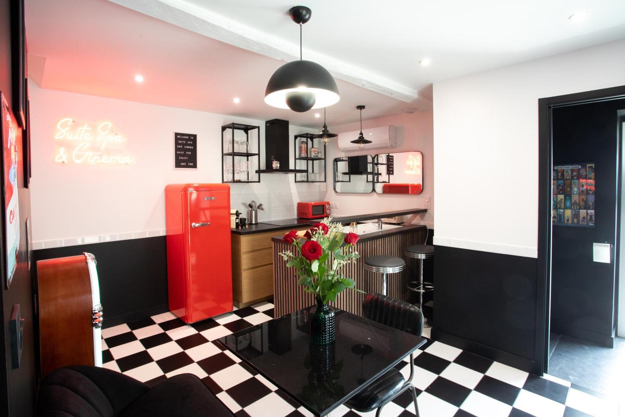 La Suite Spa & Cinema Saint-Lambert-du-Lattay 外观 照片