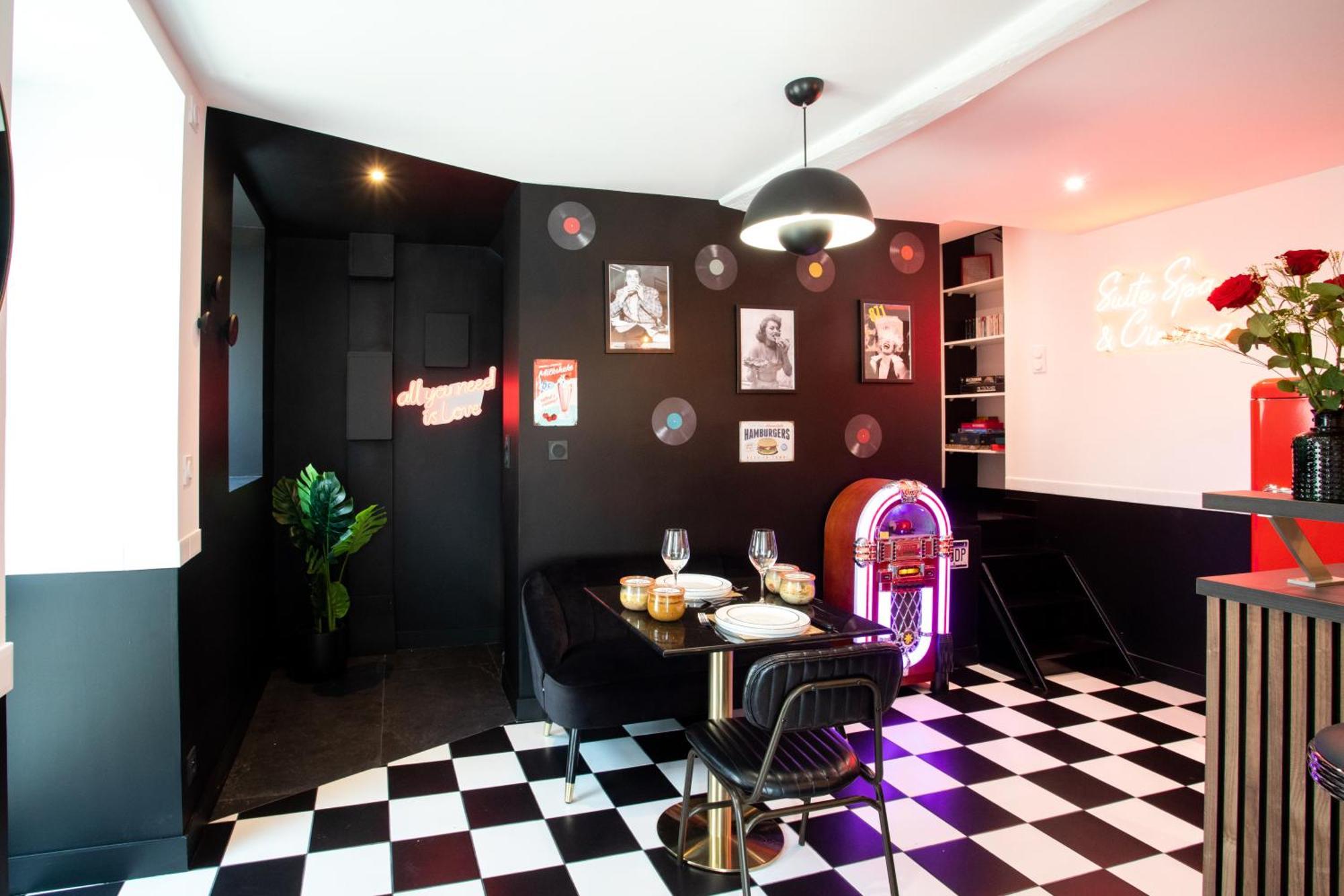 La Suite Spa & Cinema Saint-Lambert-du-Lattay 外观 照片